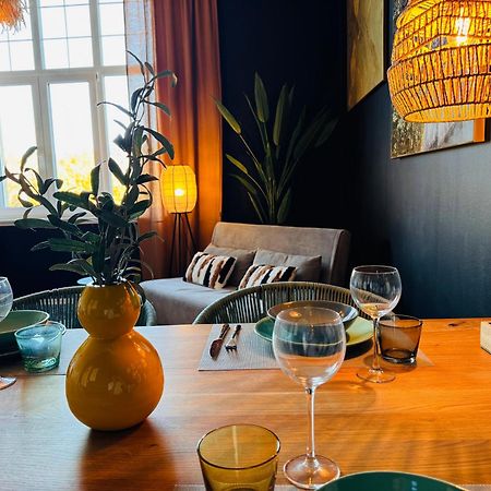 Klassen Stay - Designer Altbau Apartment Mit 2 Zimmer - Naehe Zentrum Und Rhein โคเบลนซ์ ภายนอก รูปภาพ