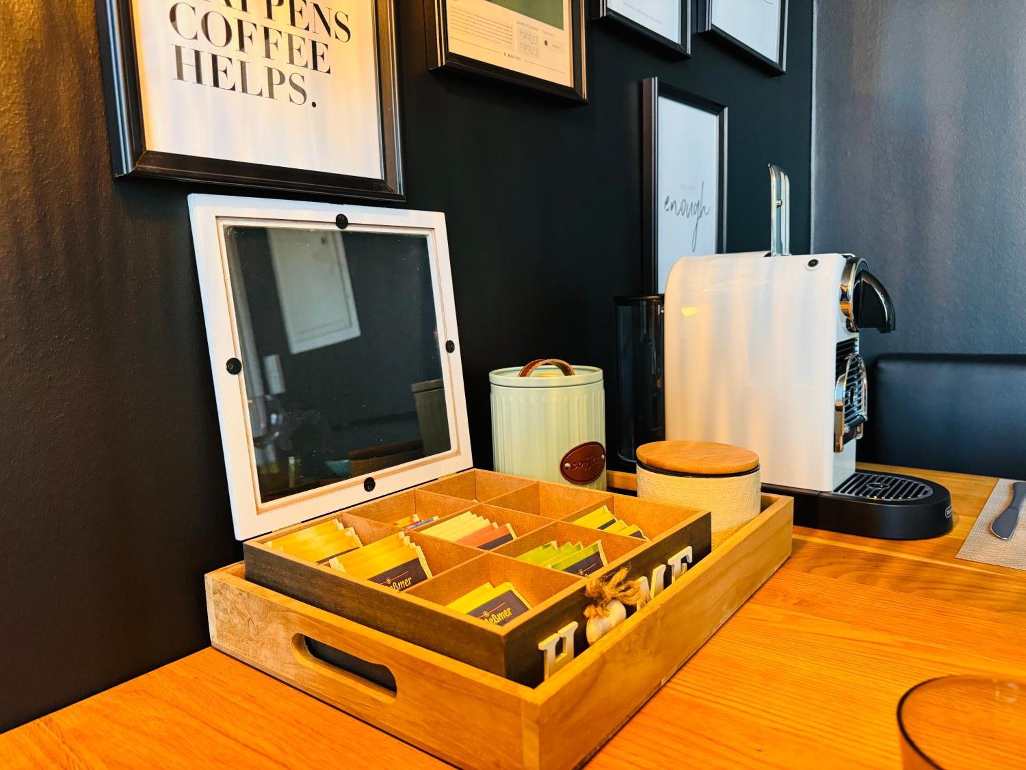 Klassen Stay - Designer Altbau Apartment Mit 2 Zimmer - Naehe Zentrum Und Rhein โคเบลนซ์ ภายนอก รูปภาพ