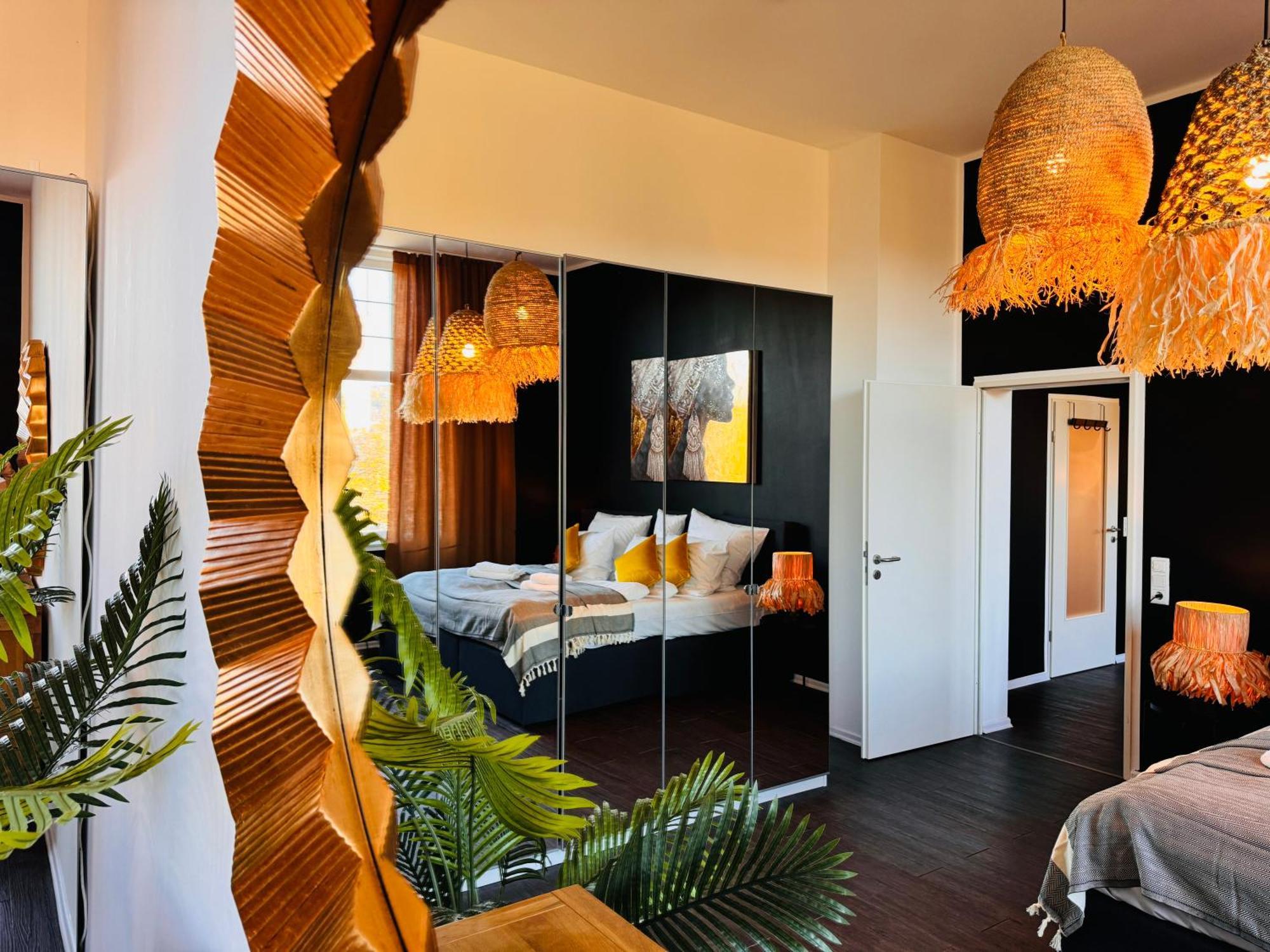Klassen Stay - Designer Altbau Apartment Mit 2 Zimmer - Naehe Zentrum Und Rhein โคเบลนซ์ ภายนอก รูปภาพ