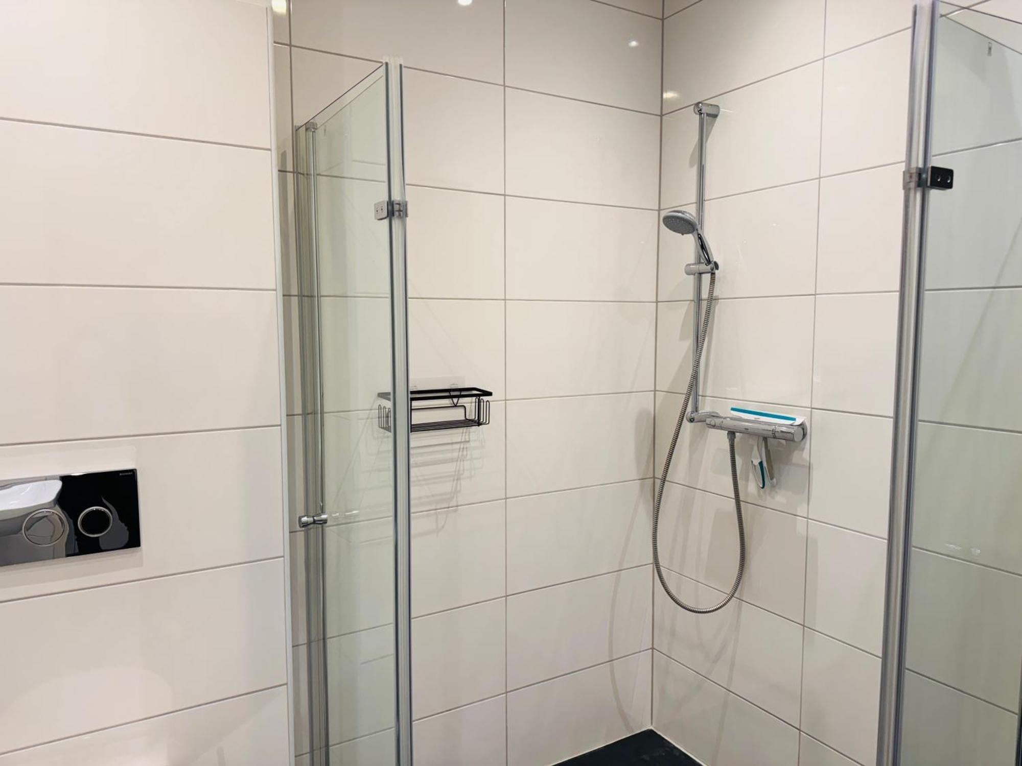 Klassen Stay - Designer Altbau Apartment Mit 2 Zimmer - Naehe Zentrum Und Rhein โคเบลนซ์ ภายนอก รูปภาพ